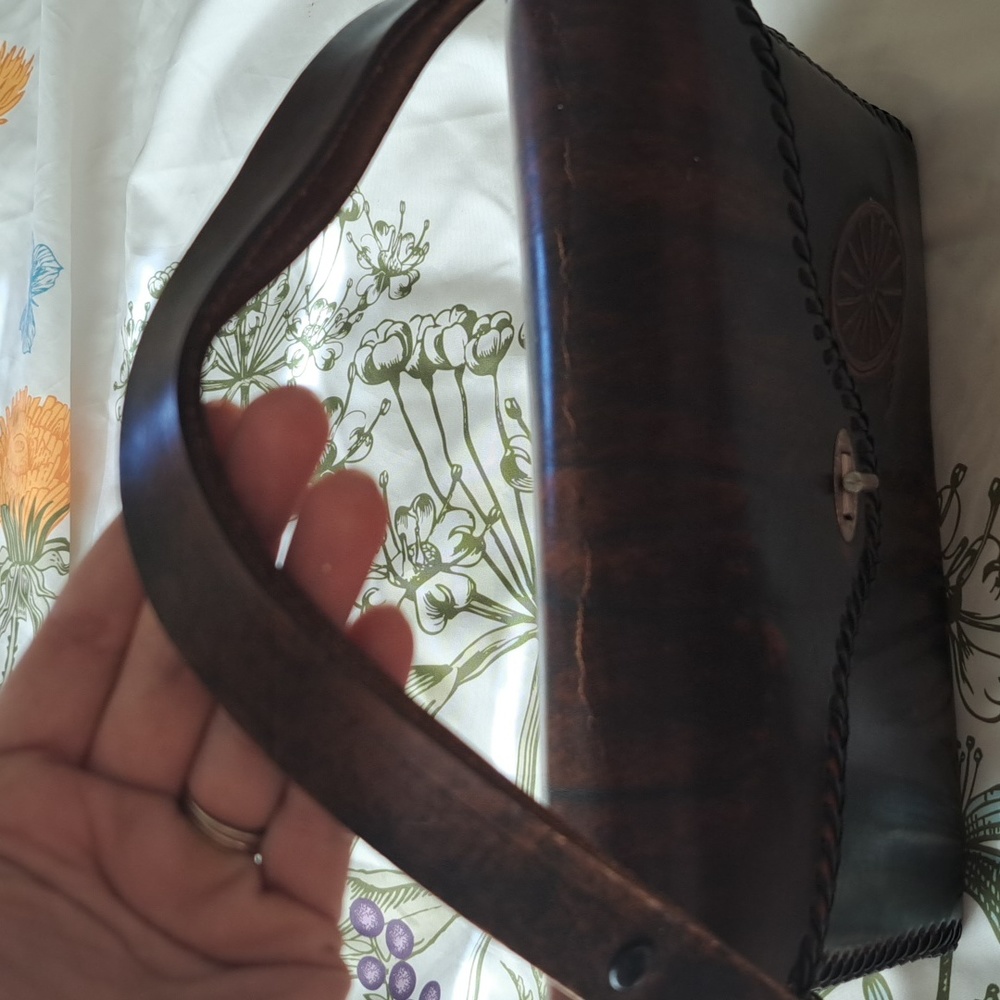 Handmade leather bag - Picture 5 of 9